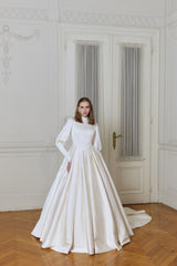 Julieth in Palace